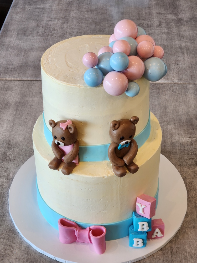 Gender Reveal Teddy Bear Cake
